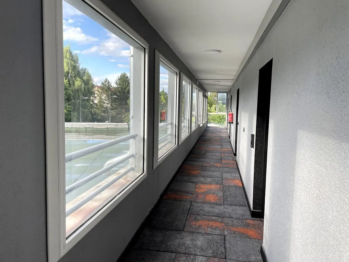 Tres Bel Appartement T2 De Standing Entierement Meuble A 5 Min A Pied Du Centre. Divonne-les-Bains Apartment