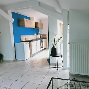  Appartement Thierry Avec Terrasse Tropezienne