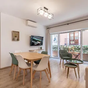 https://bns-central-suites.es-andalucia.com